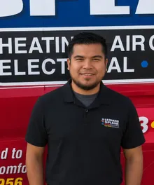 Bryan Hernandez, Service Technician at Leonard Splaine