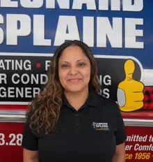 Sandra Flores, Customer Service at Leonard Splaine